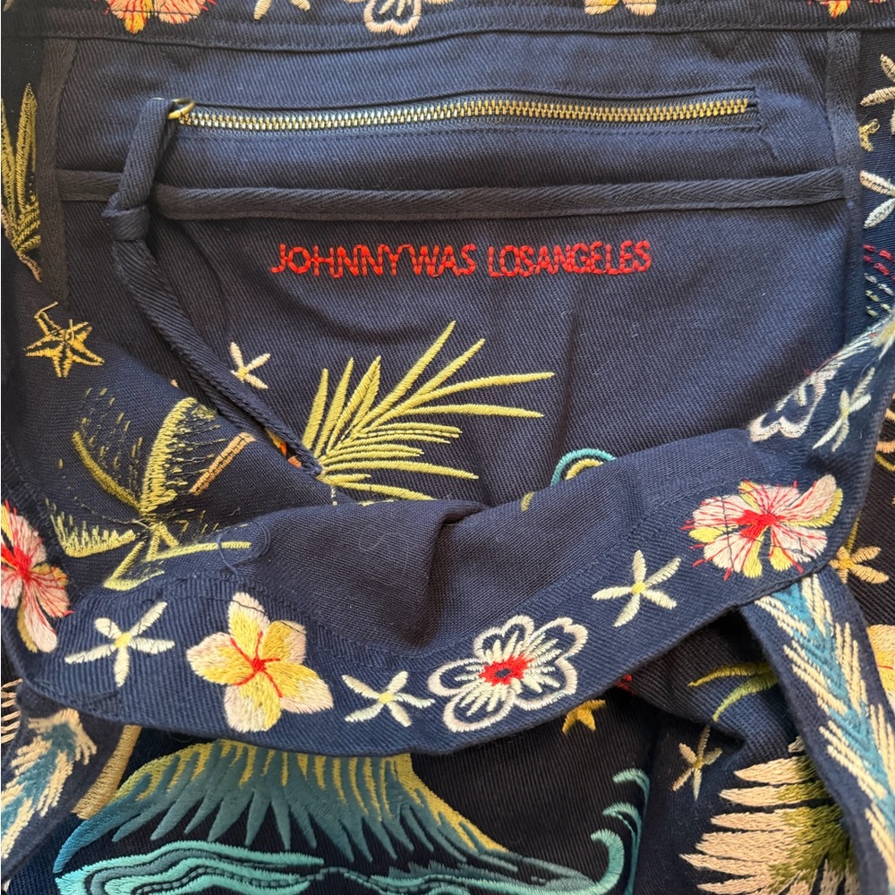 Johnny Was Hawaii Embroidered tote bag - Picture 3 of 4